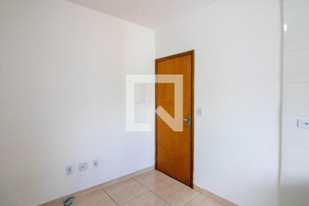 Sala / Cozinha de apartamento para alugar com 2 quartos, 40m² em Jardim Nordeste, São Paulo