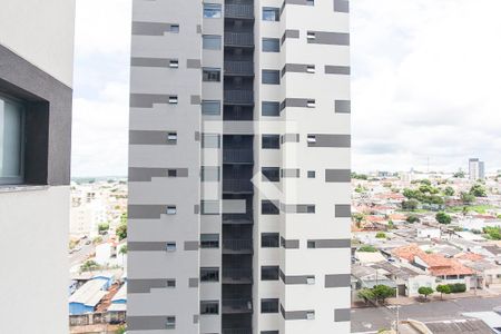 Vista da Suite de apartamento para alugar com 3 quartos, 95m² em Osvaldo Rezende, Uberlândia