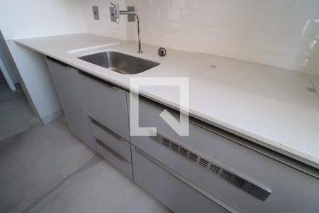 Cozinha de apartamento para alugar com 3 quartos, 95m² em Osvaldo Rezende, Uberlândia