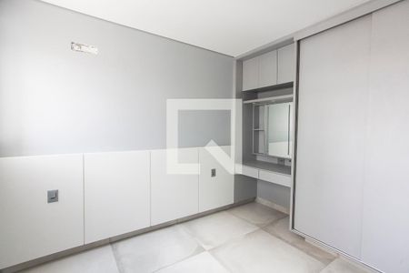 Suite de apartamento para alugar com 3 quartos, 95m² em Osvaldo Rezende, Uberlândia