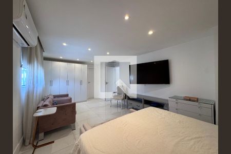 Casa de Condomínio para alugar com 4 quartos, 600m² em Barra da Tijuca, Rio de Janeiro