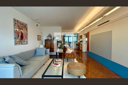 Sala de apartamento à venda com 3 quartos, 129m² em Sumarezinho, São Paulo