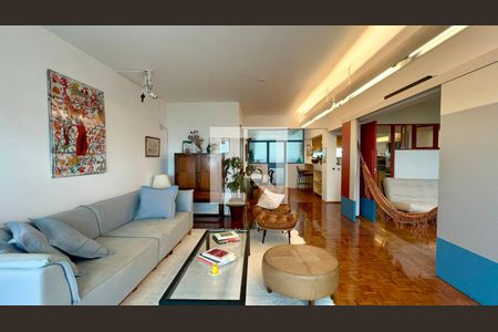 Sala de apartamento à venda com 3 quartos, 129m² em Sumarezinho, São Paulo