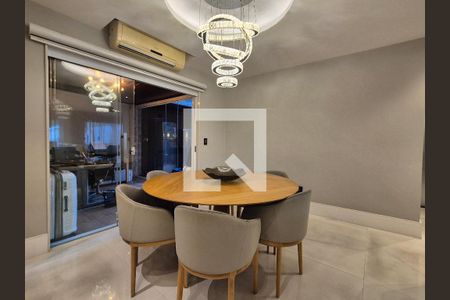 Sala de jantar  de casa de condomínio para alugar com 5 quartos, 400m² em Recreio dos Bandeirantes, Rio de Janeiro