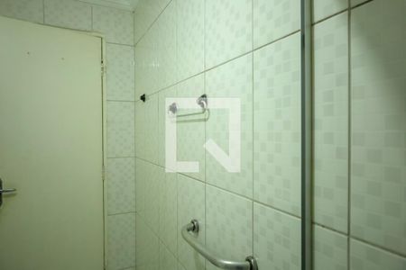 Banheiro 2 de casa à venda com 2 quartos, 60m² em Parque Guarani, São Paulo