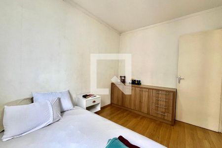 Quarto 1 de apartamento à venda com 2 quartos, 49m² em Parque Jabaquara, São Paulo