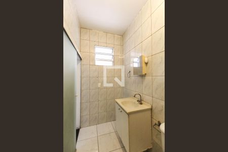 Banheiro de casa para alugar com 1 quarto, 30m² em Limoeiro, São Paulo