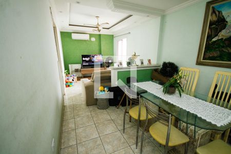 Sala de apartamento para alugar com 2 quartos, 84m² em Cidade Ocian, Praia Grande