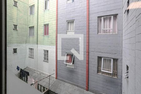 Vista - Sala de apartamento para alugar com 2 quartos, 47m² em Vila Industrial, Mogi das Cruzes