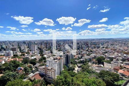 Vista da Suite de apartamento à venda com 2 quartos, 63m² em São Lucas, Belo Horizonte