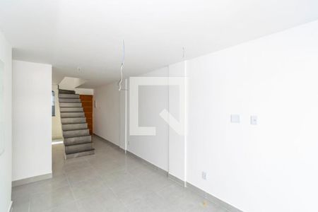 Sala de apartamento à venda com 2 quartos, 145m² em Penha, Rio de Janeiro