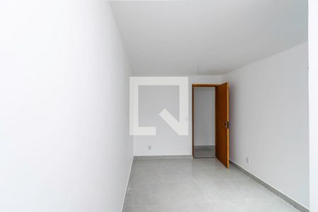 Quarto 1 de apartamento à venda com 2 quartos, 135m² em Penha, Rio de Janeiro