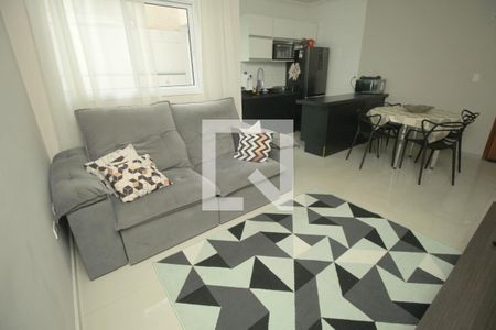 Sala de apartamento à venda com 3 quartos, 75m² em Vila Curuçá, Santo André