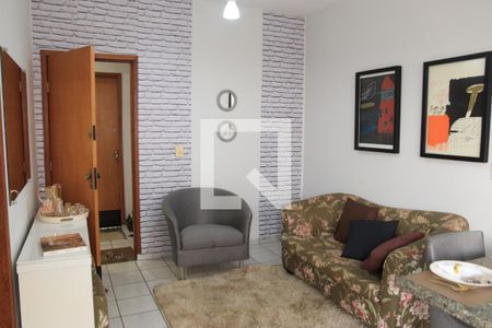 Sala e Cozinha de casa para alugar com 1 quarto, 34m² em Vila Jardim São Judas Tadeu, Goiânia