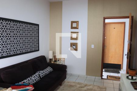 Sala e Cozinha de casa para alugar com 1 quarto, 34m² em Vila Jardim São Judas Tadeu, Goiânia