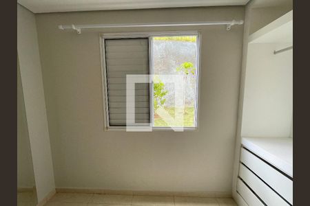 Quarto 1 de apartamento para alugar com 2 quartos, 47m² em Jardim Isis, Cotia