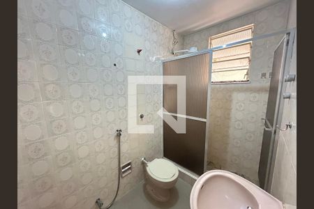 Banheiro de apartamento para alugar com 2 quartos, 80m² em Abolição, Rio de Janeiro