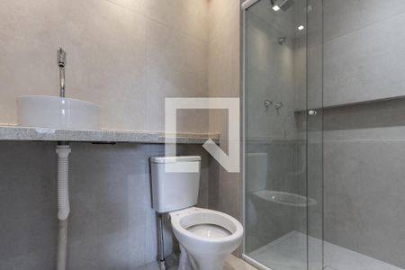 Banheiro de apartamento para alugar com 2 quartos, 41m² em Água Branca, São Paulo