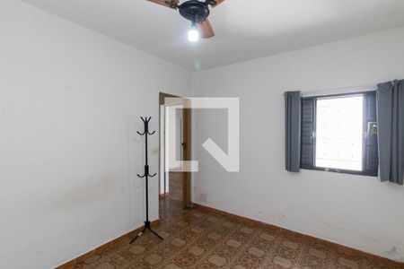 Quarto 2 de casa à venda com 2 quartos, 300m² em Parque Cruzeiro do Sul, São Paulo