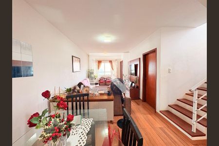 Sala de casa para alugar com 4 quartos, 200m² em Jardim Florestal, Jundiaí