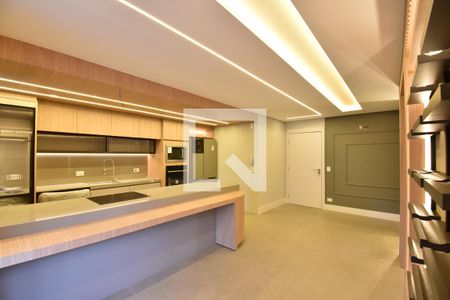 Sala  de apartamento para alugar com 2 quartos, 82m² em Cabral, Curitiba