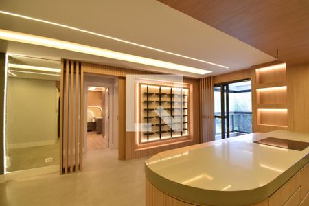 Sala  de apartamento para alugar com 2 quartos, 82m² em Cabral, Curitiba