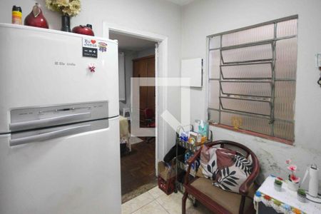 Casa à venda com 2 quartos, 112m² em Vila Carrão, São Paulo