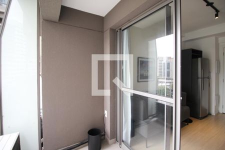 Varanda de apartamento à venda com 1 quarto, 27m² em Vila Nova Conceição, São Paulo
