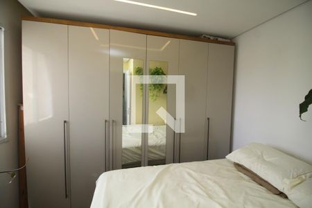 Quarto de apartamento à venda com 2 quartos, 33m² em Vila Ema, São Paulo
