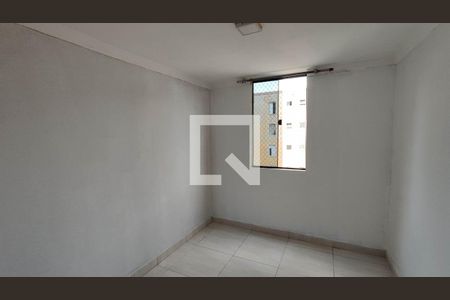 Quarto 2 de apartamento para alugar com 2 quartos, 44m² em Conjunto Habitacional Juscelino Kubitscheck de Oliveira, Ferraz de Vasconcelos