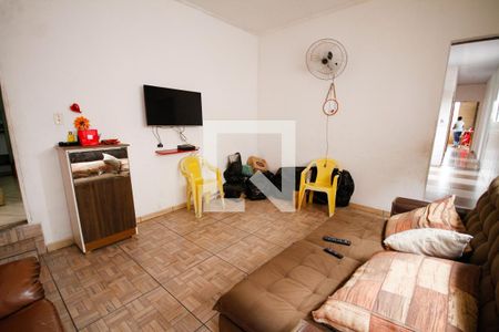 Sala de casa de condomínio para alugar com 3 quartos, 60m² em Balneario Japurá, Praia Grande