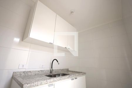 Cozinha de apartamento para alugar com 2 quartos, 55m² em Jardim Ocara, Santo André