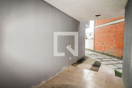 Área externa de casa à venda com 3 quartos, 135m² em Fátima, Canoas