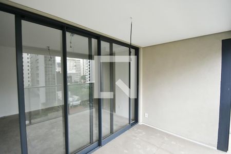 varanda sala 1 de apartamento à venda com 1 quarto, 30m² em Pinheiros, São Paulo