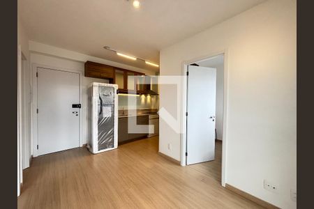 Sala/Cozinha de apartamento à venda com 2 quartos, 38m² em Vila Nova Conceição, São Paulo