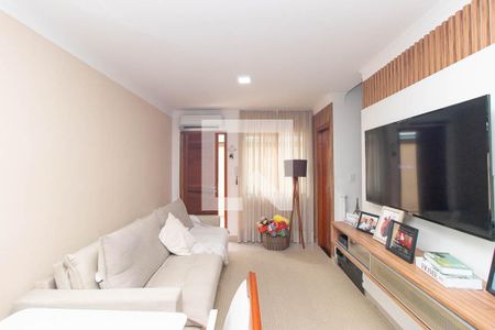 Sala de casa de condomínio para alugar com 2 quartos, 85m² em Vila Isolina Mazzei, São Paulo