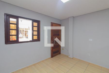 Sala de casa para alugar com 1 quarto, 40m² em Conjunto Residencial José Bonifácio, São Paulo