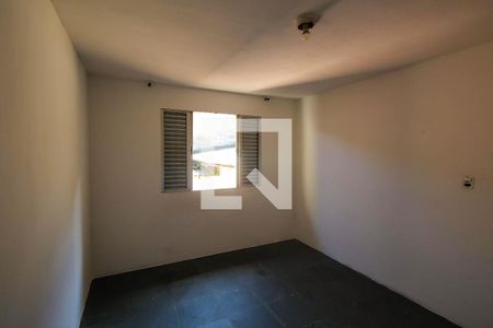 Quarto 1 de casa para alugar com 2 quartos, 70m² em Jardim Guairaca, São Paulo