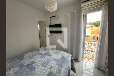 Suíte 1 de casa de condomínio para alugar com 3 quartos, 120m² em Granja Viana Ii, Cotia