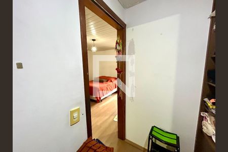 Closet da suíte de casa à venda com 5 quartos, 202m² em Vila Itapegica, Guarulhos