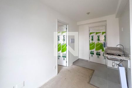 Sala e cozinha de apartamento à venda com 1 quarto, 25m² em Ipiranga, São Paulo