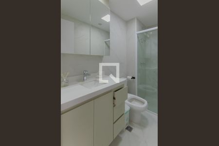 Banheiro de apartamento para alugar com 1 quarto, 42m² em Vila Mariana, São Paulo