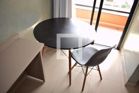 Sala/Quarto de kitnet/studio para alugar com 1 quarto, 31m² em Ribeirânia, Ribeirão Preto