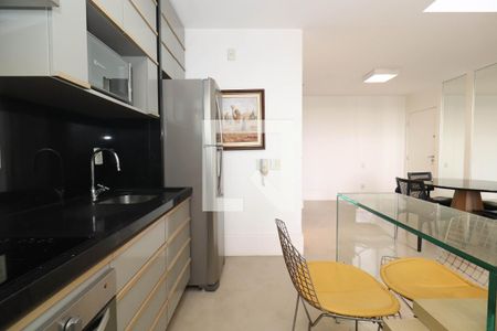 Sala/Cozinha de apartamento à venda com 1 quarto, 72m² em Vila Madalena, São Paulo