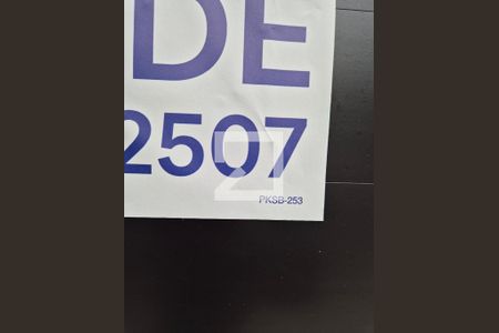 plaquinha de apartamento à venda com 3 quartos, 90m² em Vila Metalúrgica, Santo André
