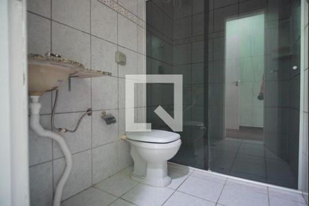 Banheiro da Suíte de casa para alugar com 2 quartos, 75m² em Sarandi, Porto Alegre