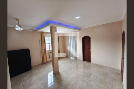 Sala de casa para alugar com 3 quartos, 250m² em Campo Grande, Rio de Janeiro