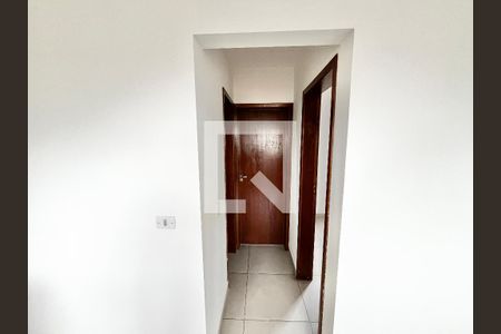 Corredor de apartamento para alugar com 2 quartos, 38m² em Vila Guilherme, São Paulo