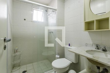 Banheiro de apartamento para alugar com 1 quarto, 45m² em Itaim Bibi, São Paulo