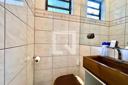 Lavabo de casa para alugar com 3 quartos, 250m² em Vila da Saúde, São Paulo